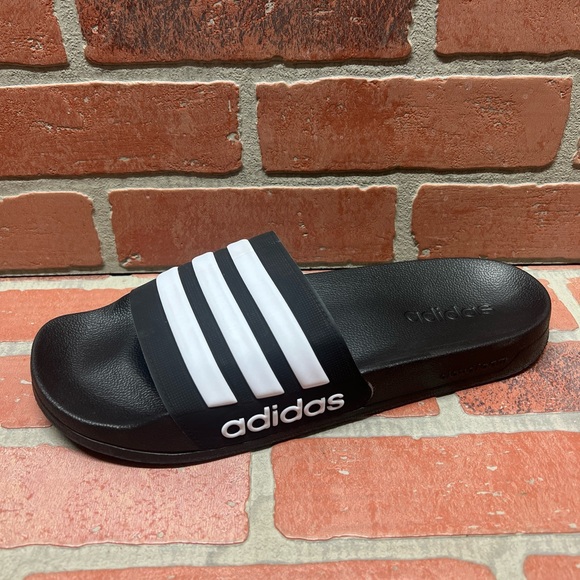 adidas ‘ADILETTE’ Classic Black/White Slide Sandals Men’s Size 11 - Picture 3 of 6